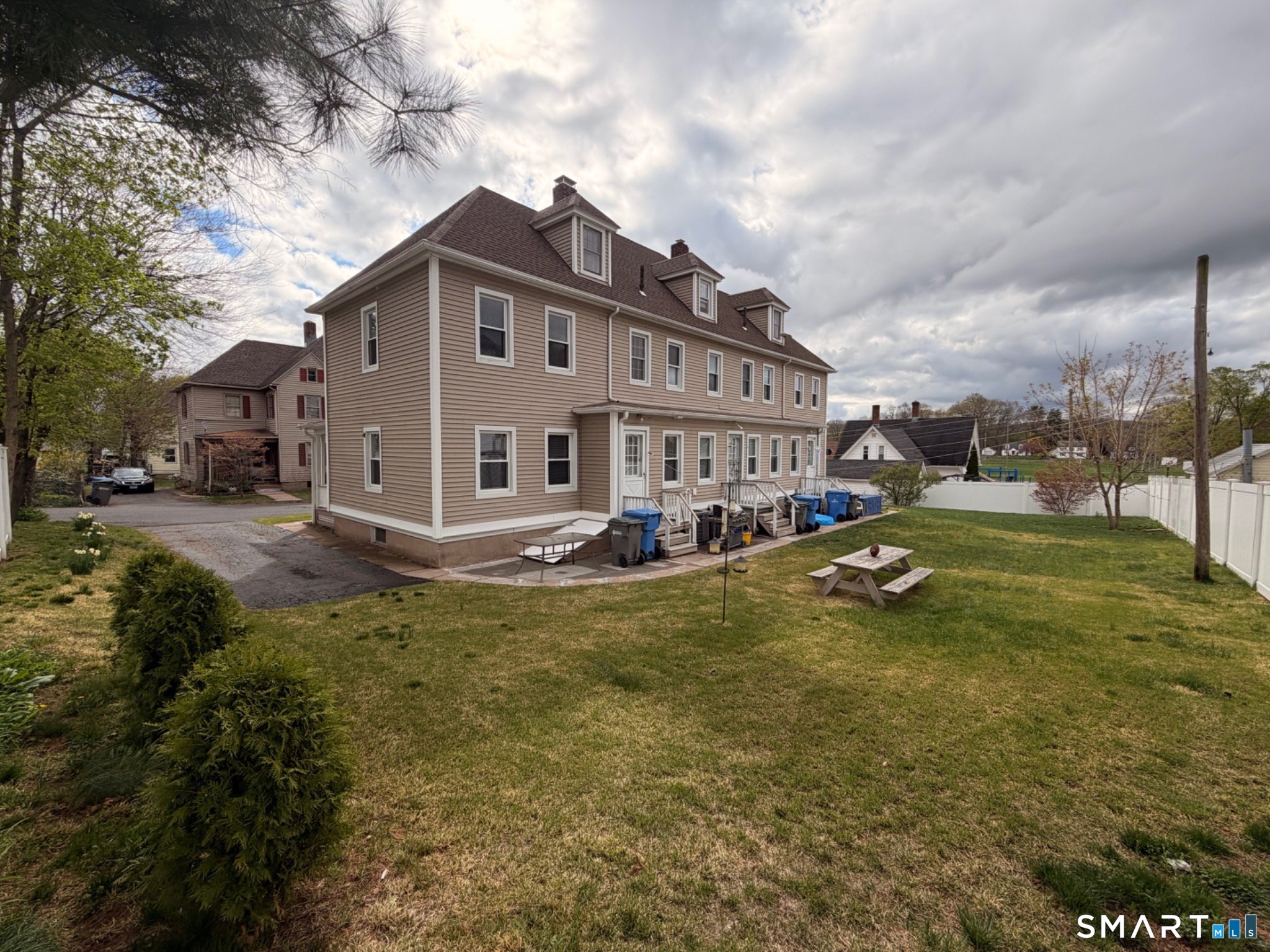 10 Short Street Manchester, CT 06040 - Photo 21 of 23