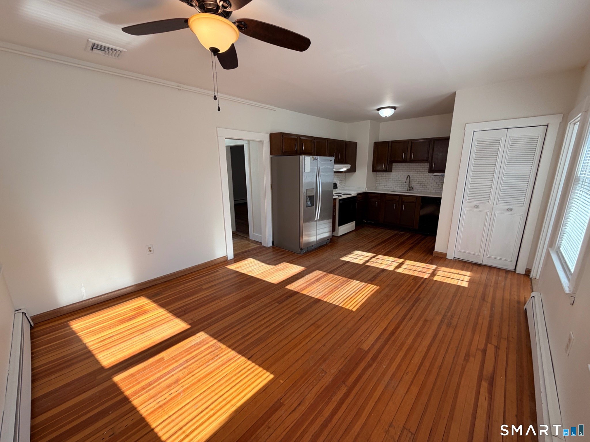 10 Short Street Manchester, CT 06040 - Photo 4 of 23