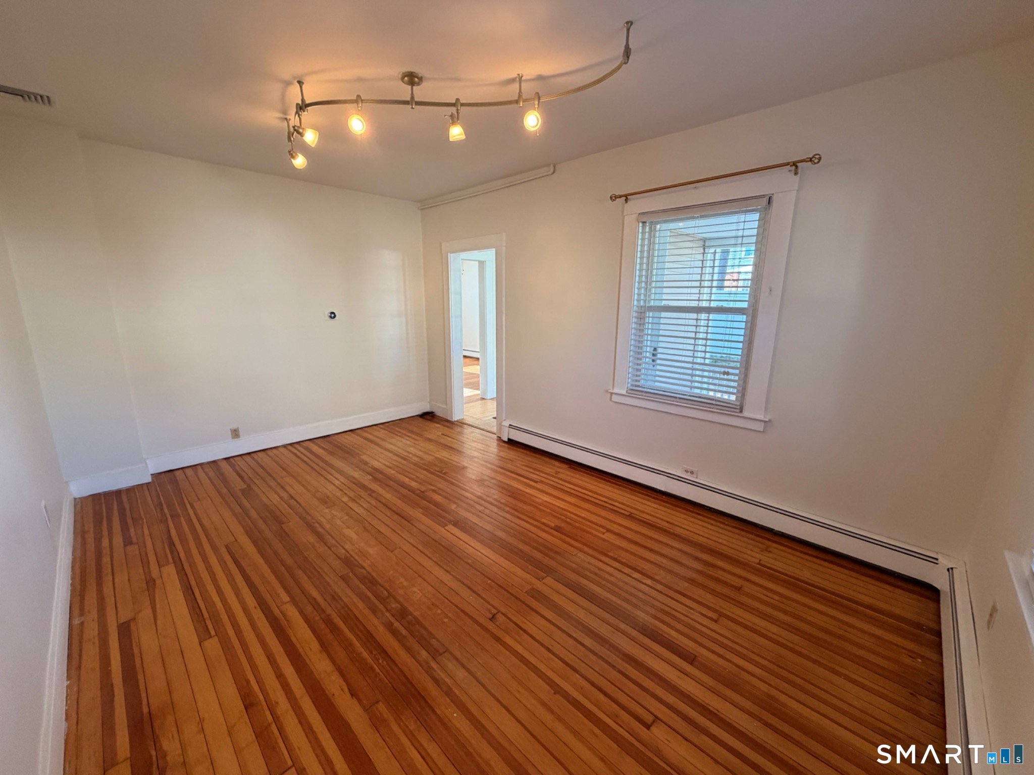 10 Short Street Manchester, CT 06040 - Photo 9 of 23