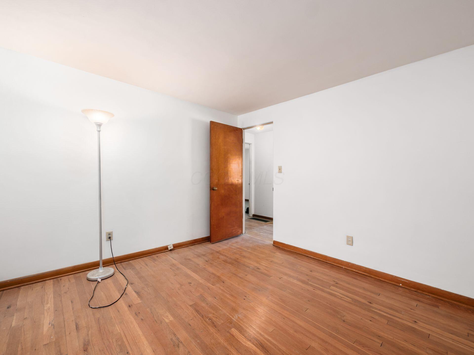 3477 Eakin Road Columbus, OH 43204 - Photo 17 of 29 Bedroom