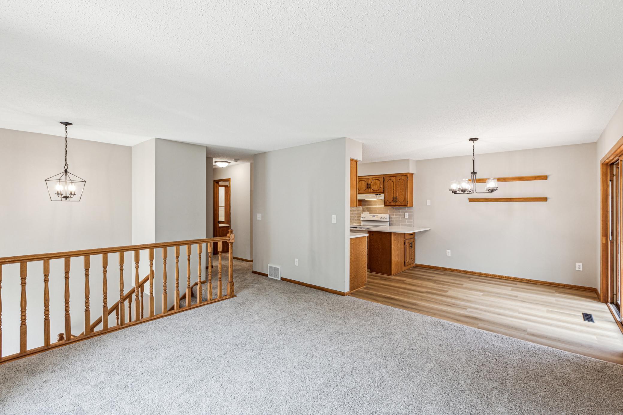 517 Ravoux Road Chaska, MN 55318 - Photo 3 of 18 Gallery Image 3