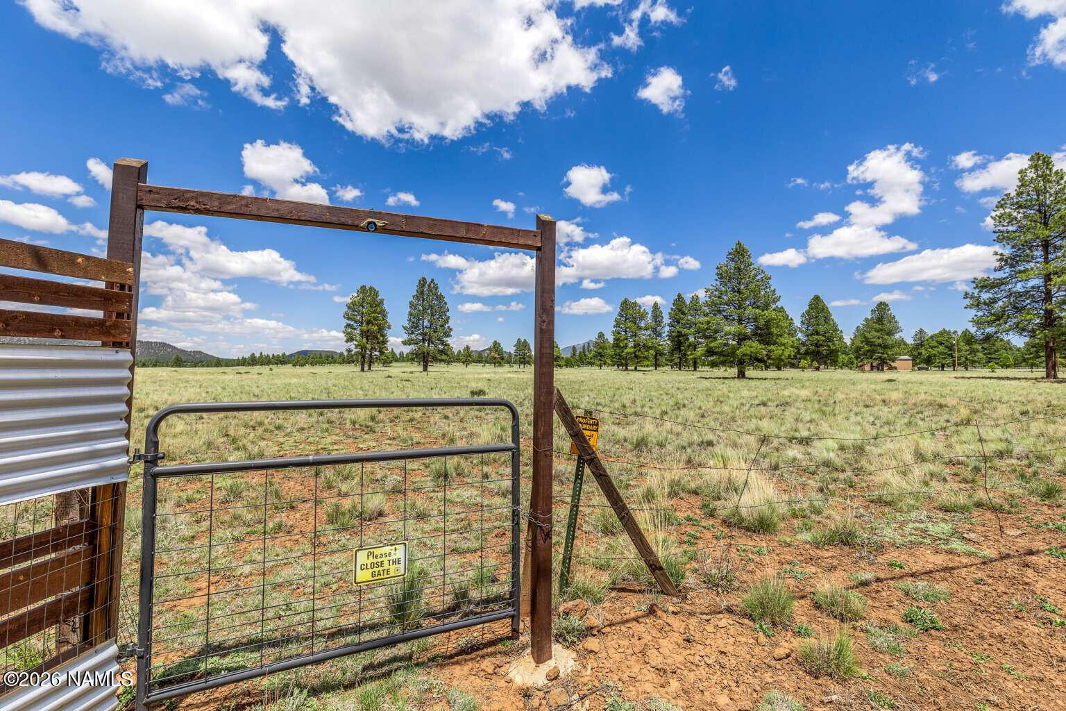 13881 Wild Bill Road Parks, AZ 86018 - Photo 69 of 80 Veros.69