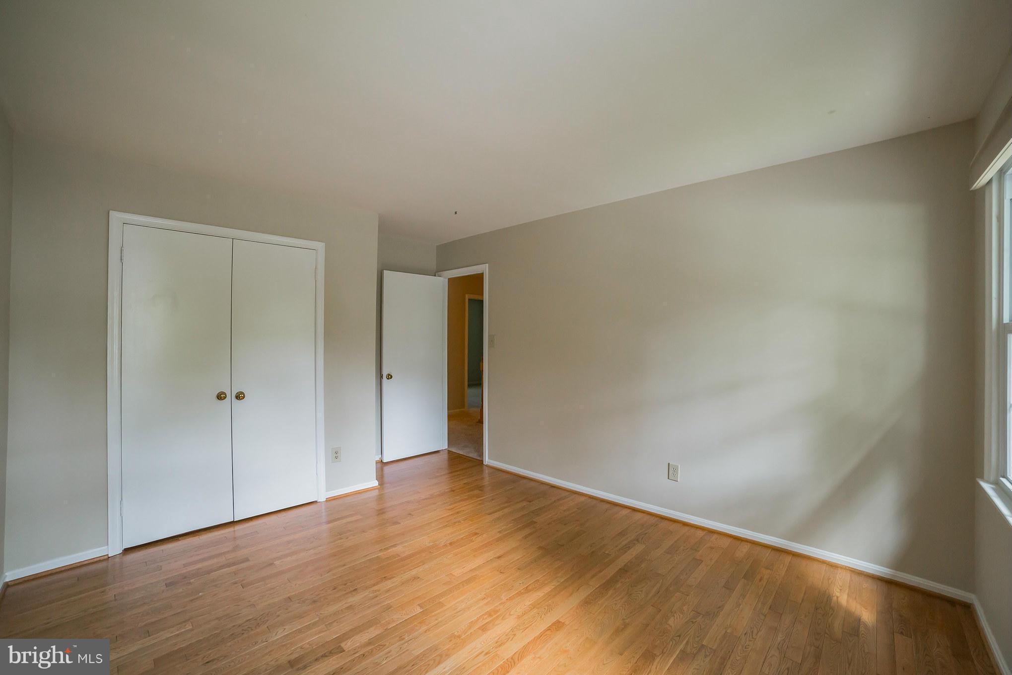 13 Thorburn Road Gaithersburg, MD 20878 - Photo 19 of 30 Bedroom