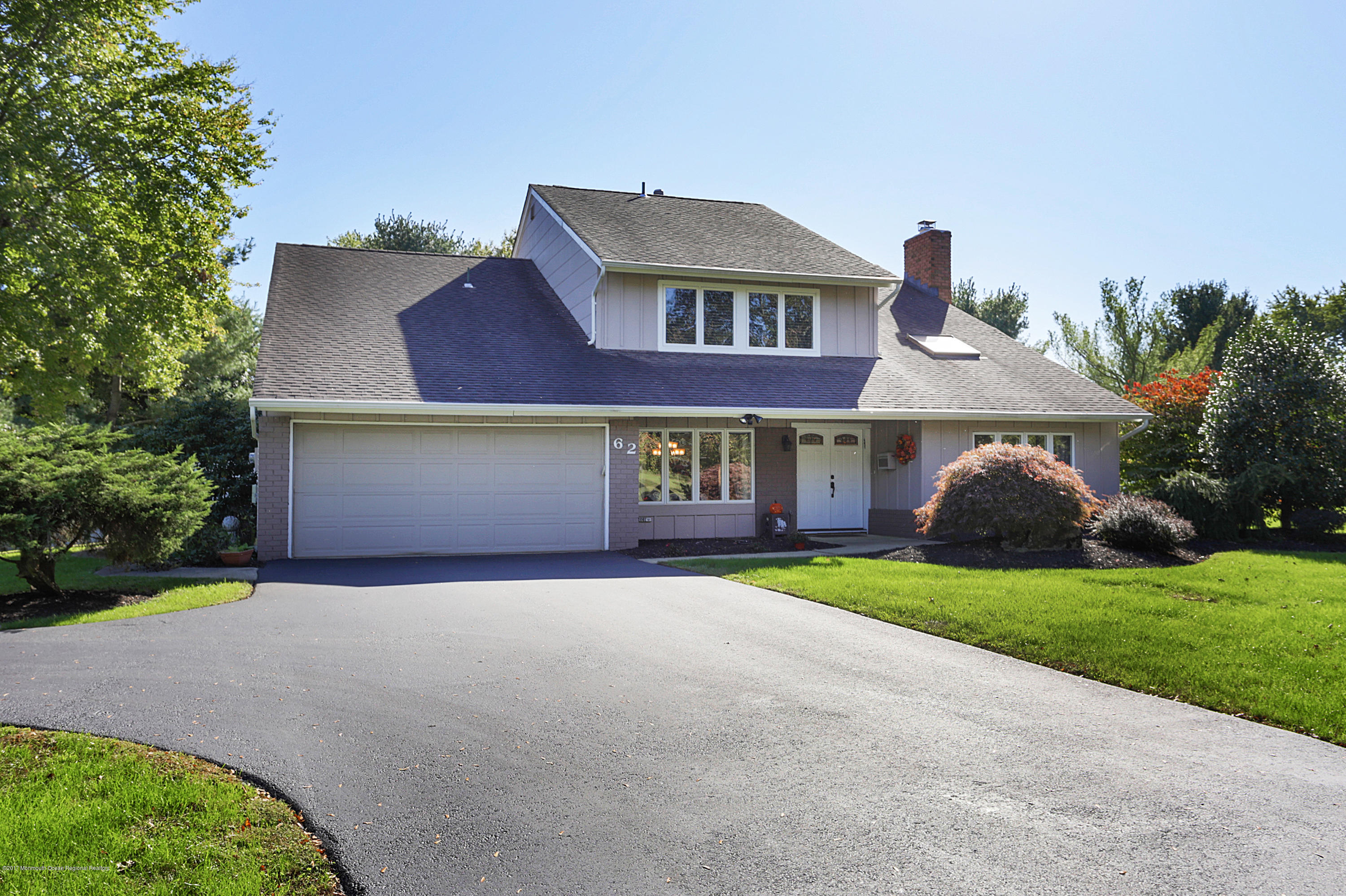 62 Ethan Allen Road Freehold, NJ 07728 - Photo 2 of 34 IMG_3757_58_59_60_61