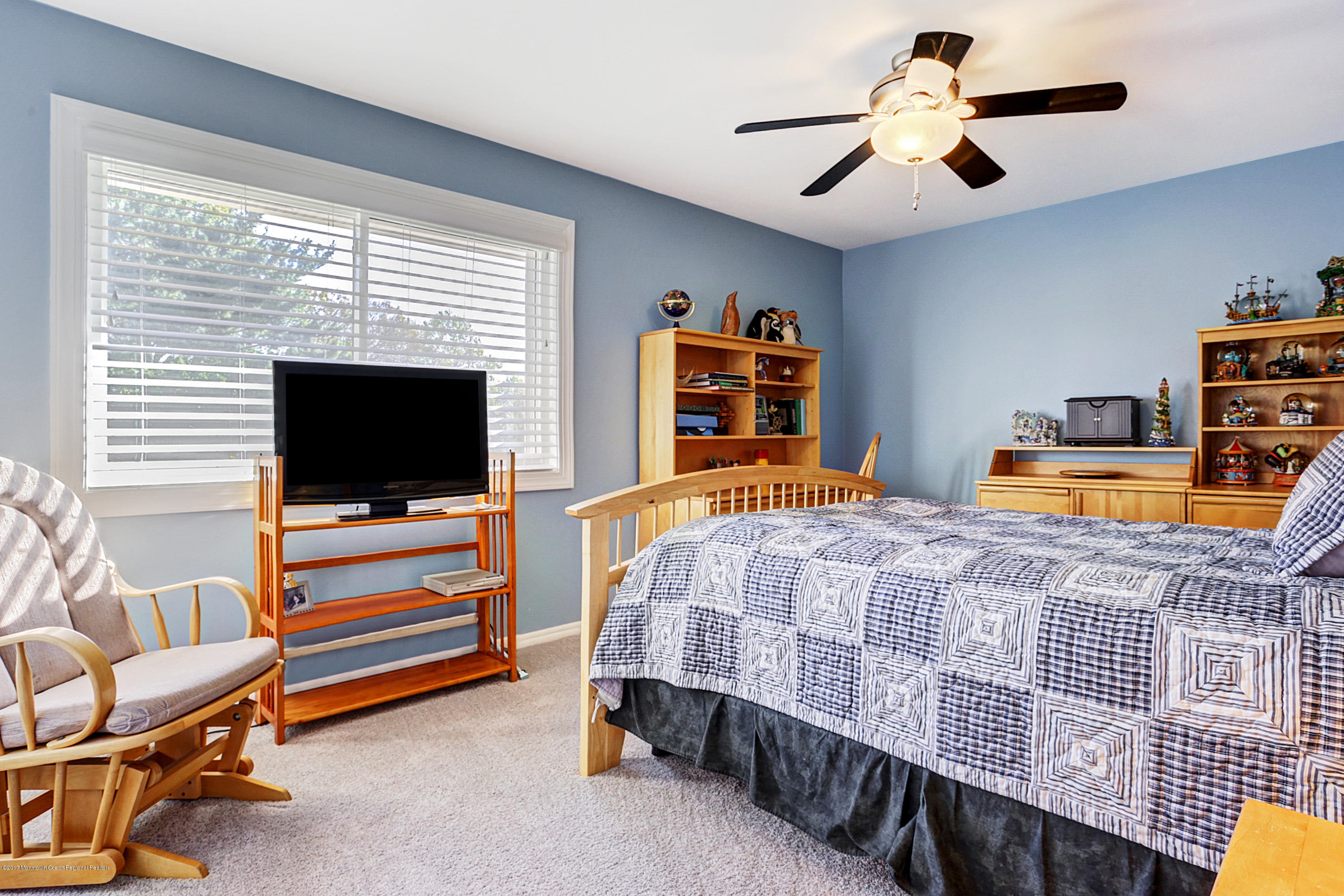 62 Ethan Allen Road Freehold, NJ 07728 - Photo 22 of 34 IMG_3943_4_5_6_fused