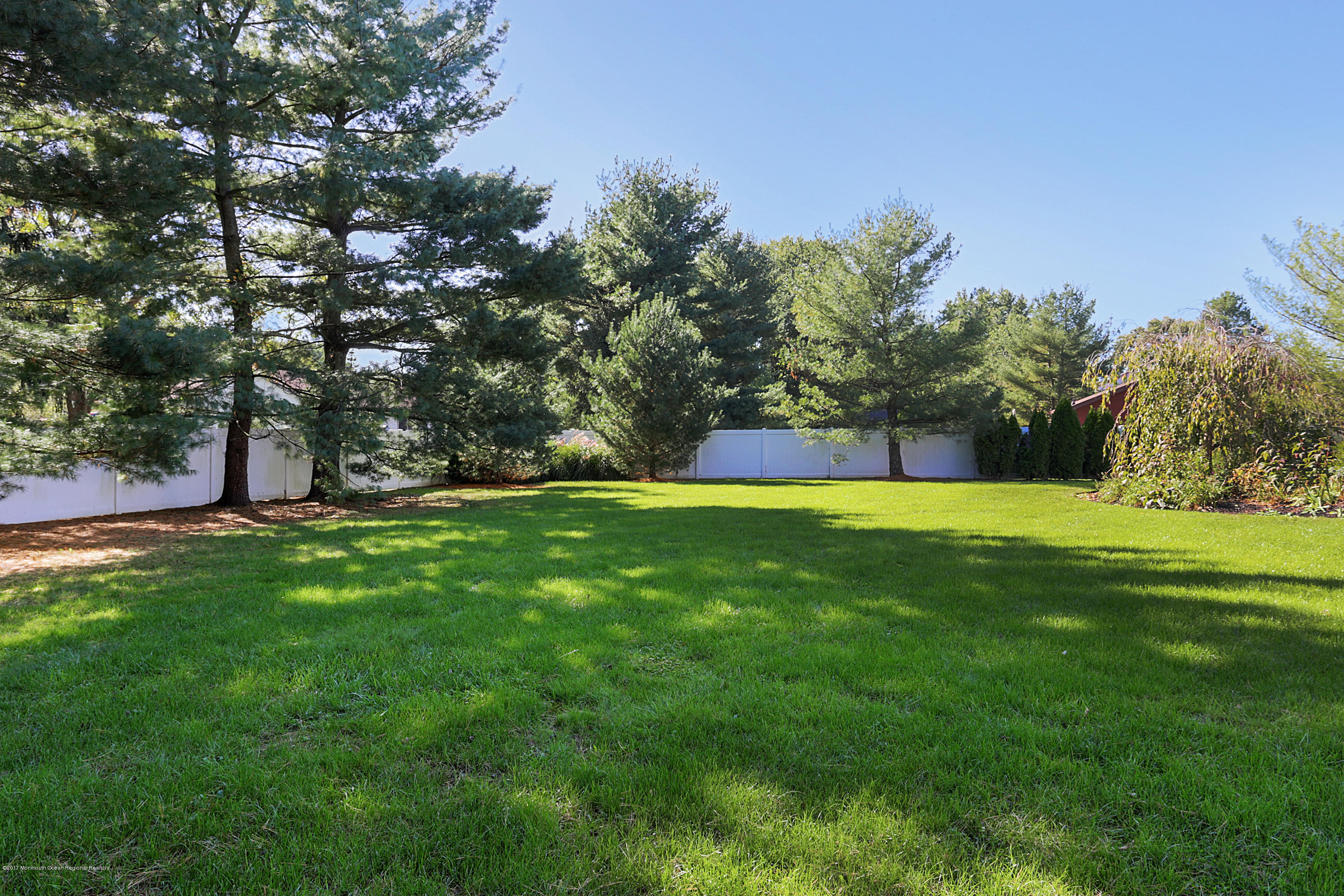 62 Ethan Allen Road Freehold, NJ 07728 - Photo 33 of 34 IMG_3807_08_09_10_11