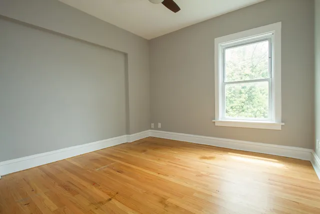 $2,200 | 643 Hinman Avenue, Unit 3S, Evanston, IL 60202