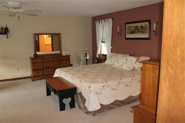 6 Thompson Pond Road Spencer, MA 01562 - Photo 15 of 29 Gallery Image 15