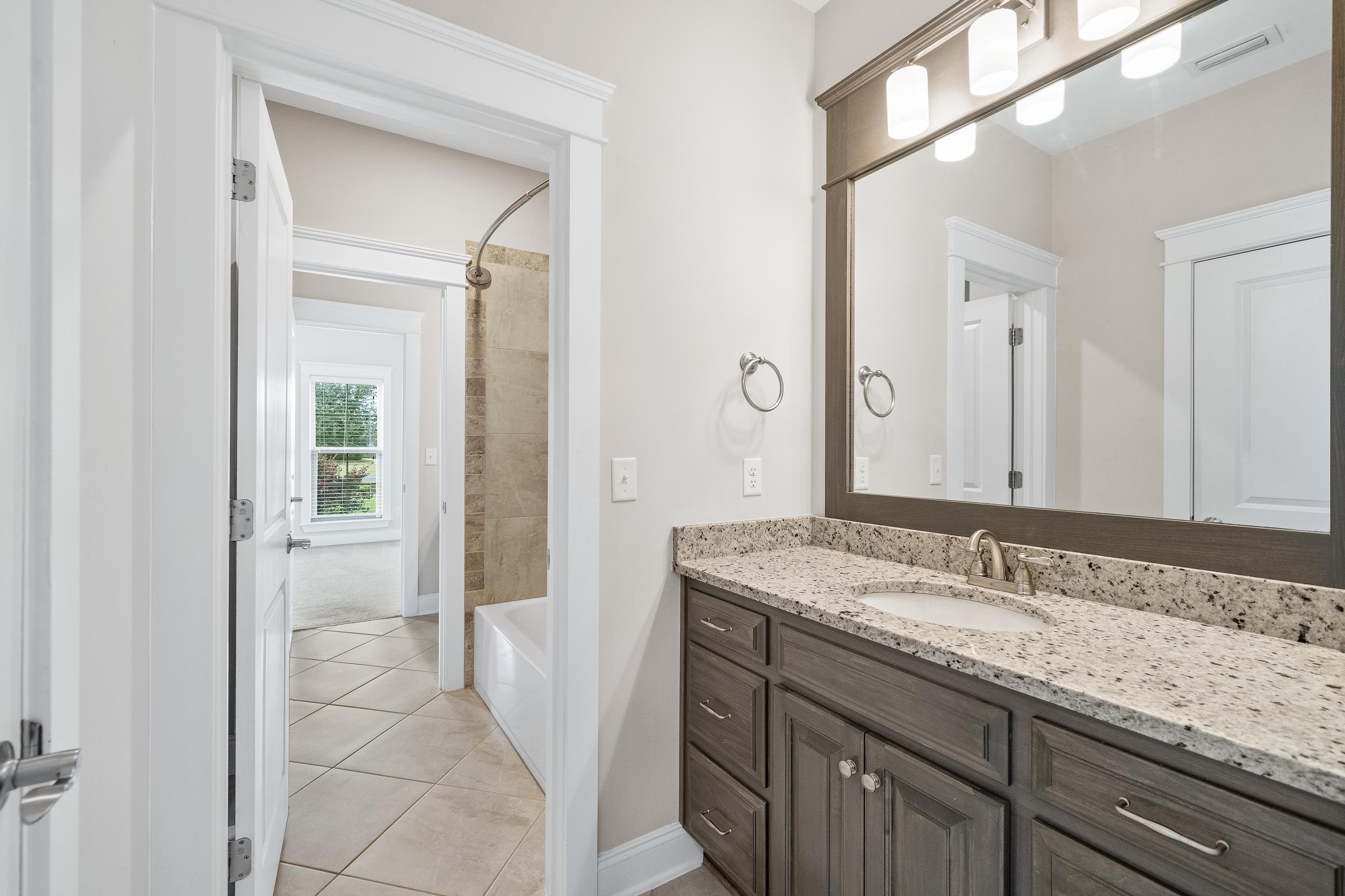 10795 Leesburg Pike Daphne, AL 36526 - Photo 29 of 53 Jack and Jill Bathroom