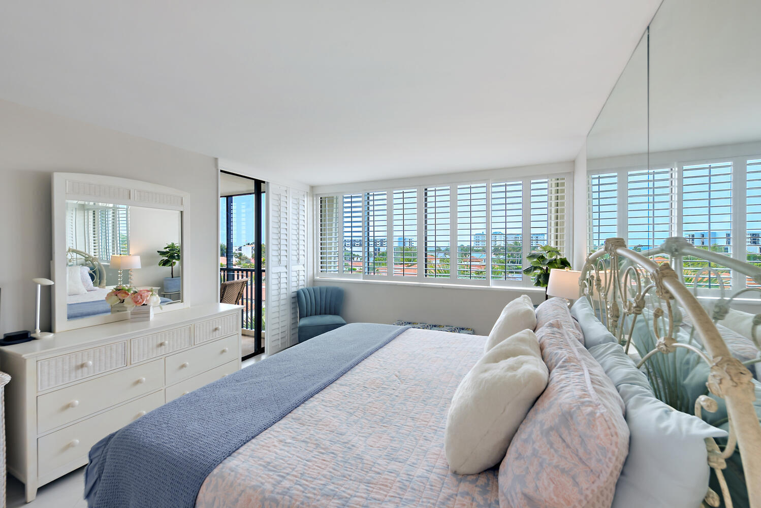 1605 Highway 1, Unit M3502 Jupiter, FL 33477 - Photo 15 of 38 Primary Bedroom