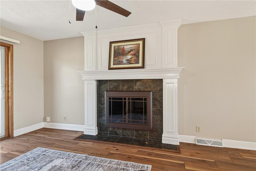 4317 Northwest R D Mize Road Blue Springs, MO 64015 - Photo 11 of 49