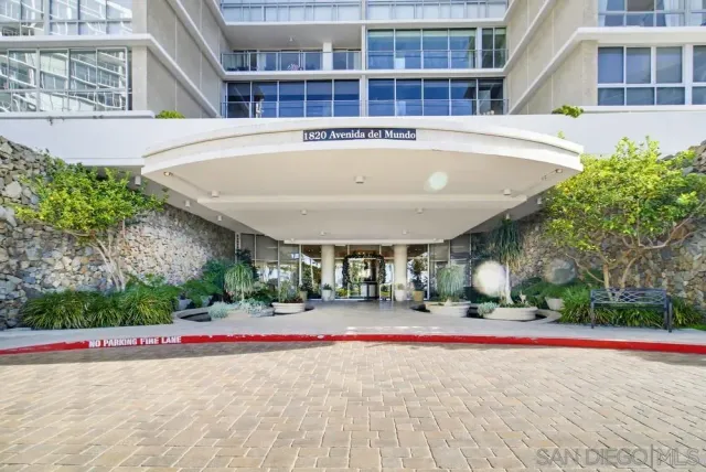 $2,545,000 | 1820 Avenida Del Mundo, Unit 108, Coronado, CA 92118