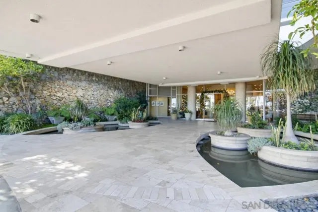$2,545,000 | 1820 Avenida Del Mundo, Unit 108, Coronado, CA 92118