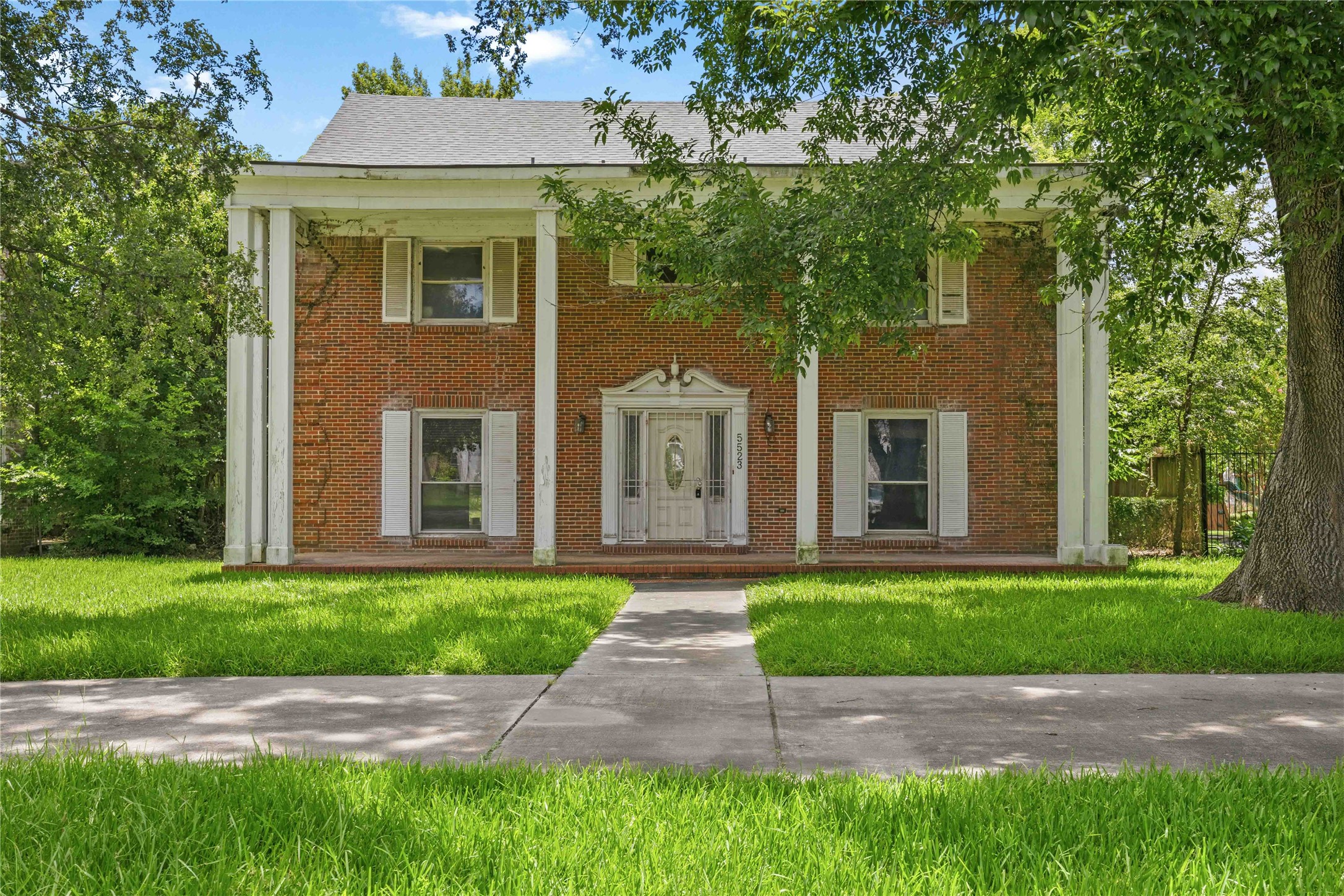 5523 Ardmore Street Houston, TX 77021 - Photo 2 of 26