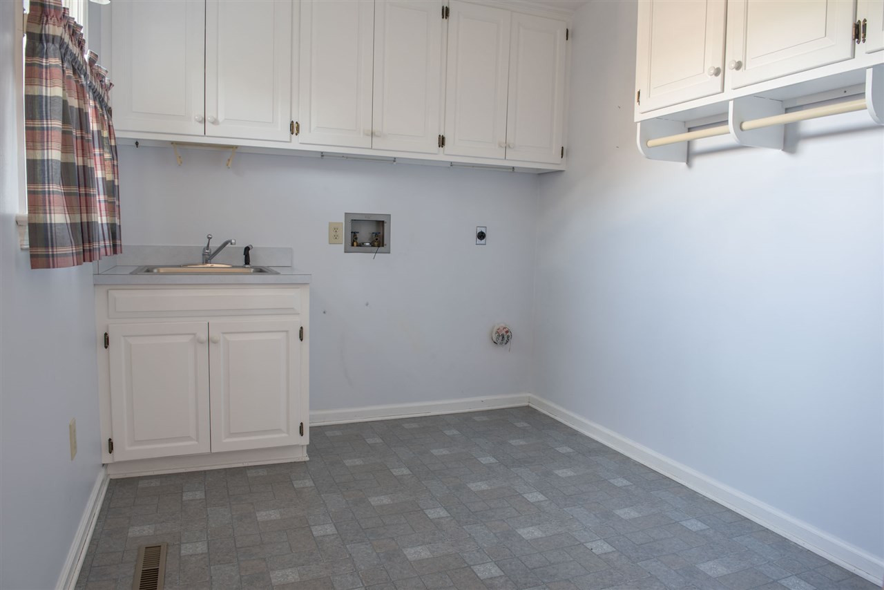 3242 Arrowhead Road Harrisonburg, VA 22801 - Photo 9 of 28 Gallery Image 9