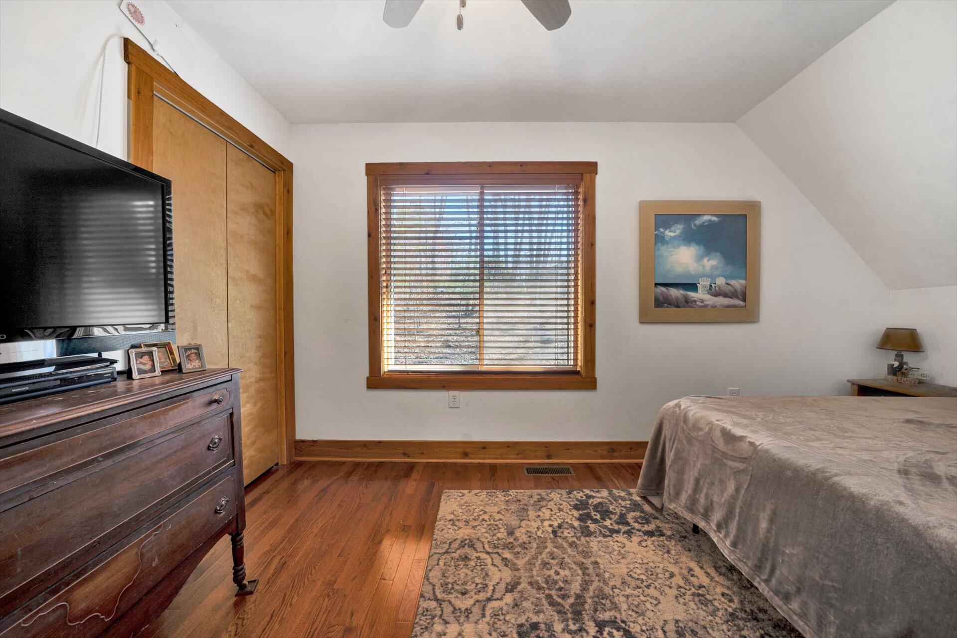 108 Old Post Road Moneta, VA 24121 - Photo 19 of 50 19-DSC00055