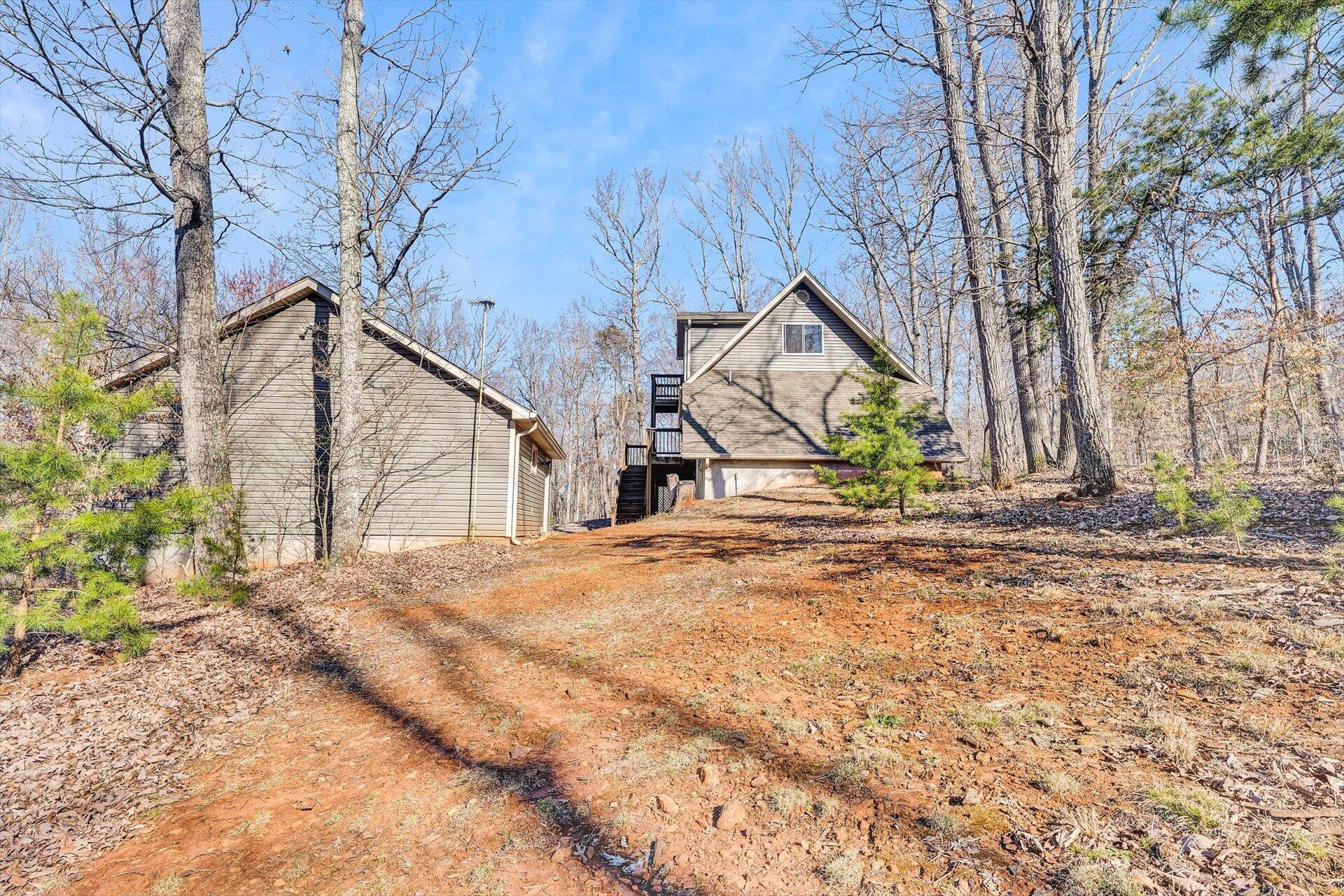 108 Old Post Road Moneta, VA 24121 - Photo 32 of 50 32-DSC00010