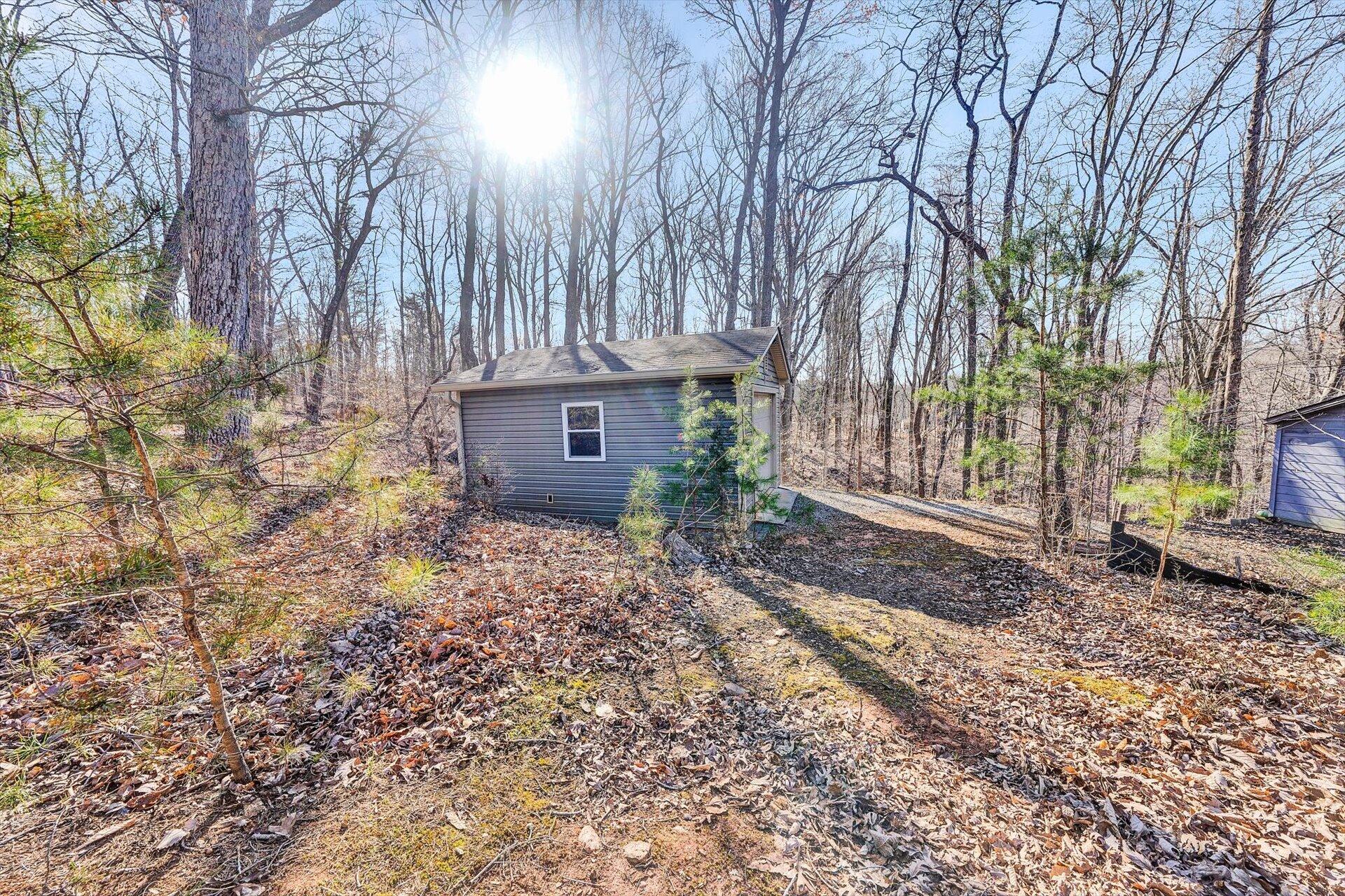 108 Old Post Road Moneta, VA 24121 - Photo 35 of 50 35-DSC00007