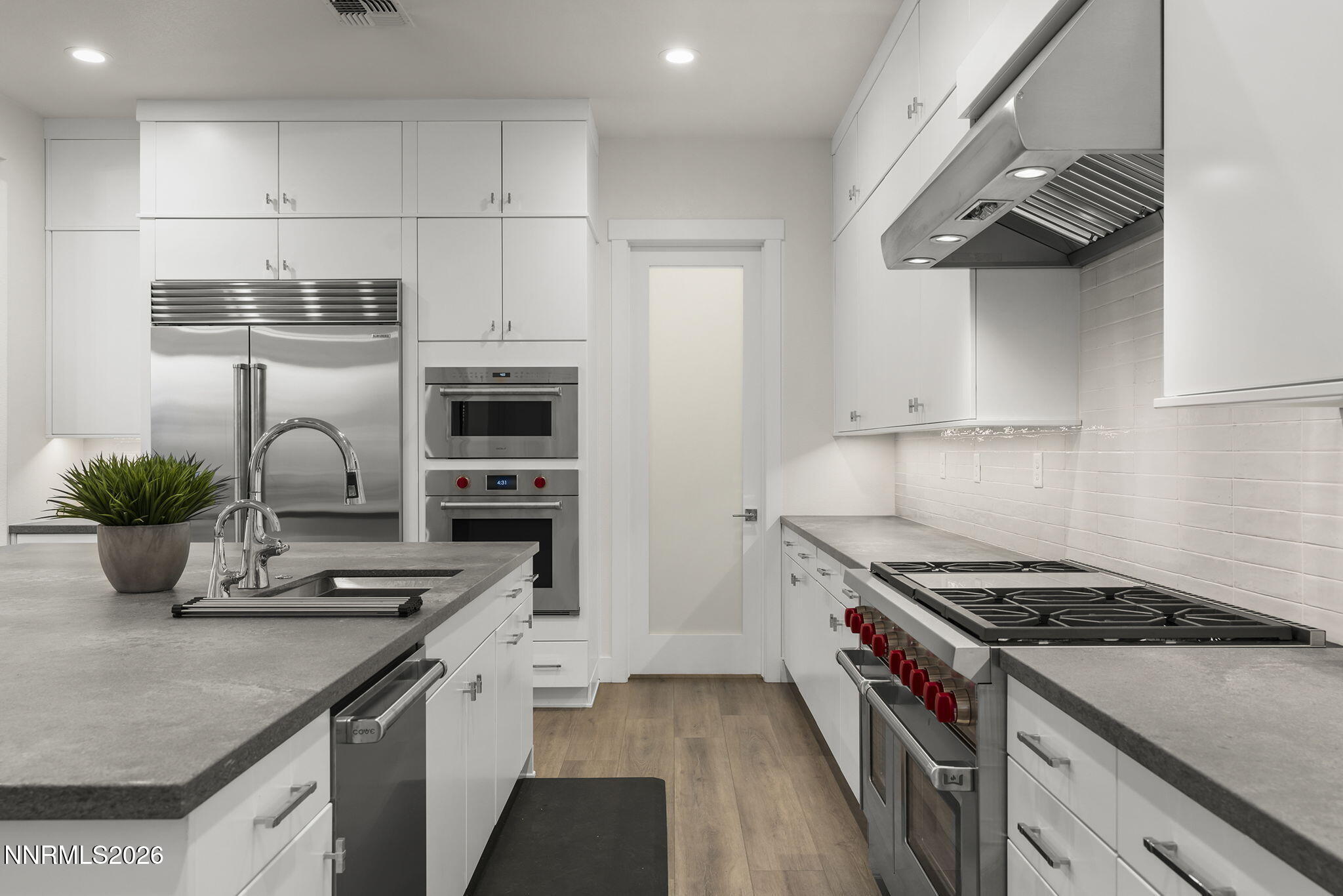 2349 Copper Brand Drive Reno, NV 89521 - Photo 17 of 76 17-web-or-mls-_DSC9167