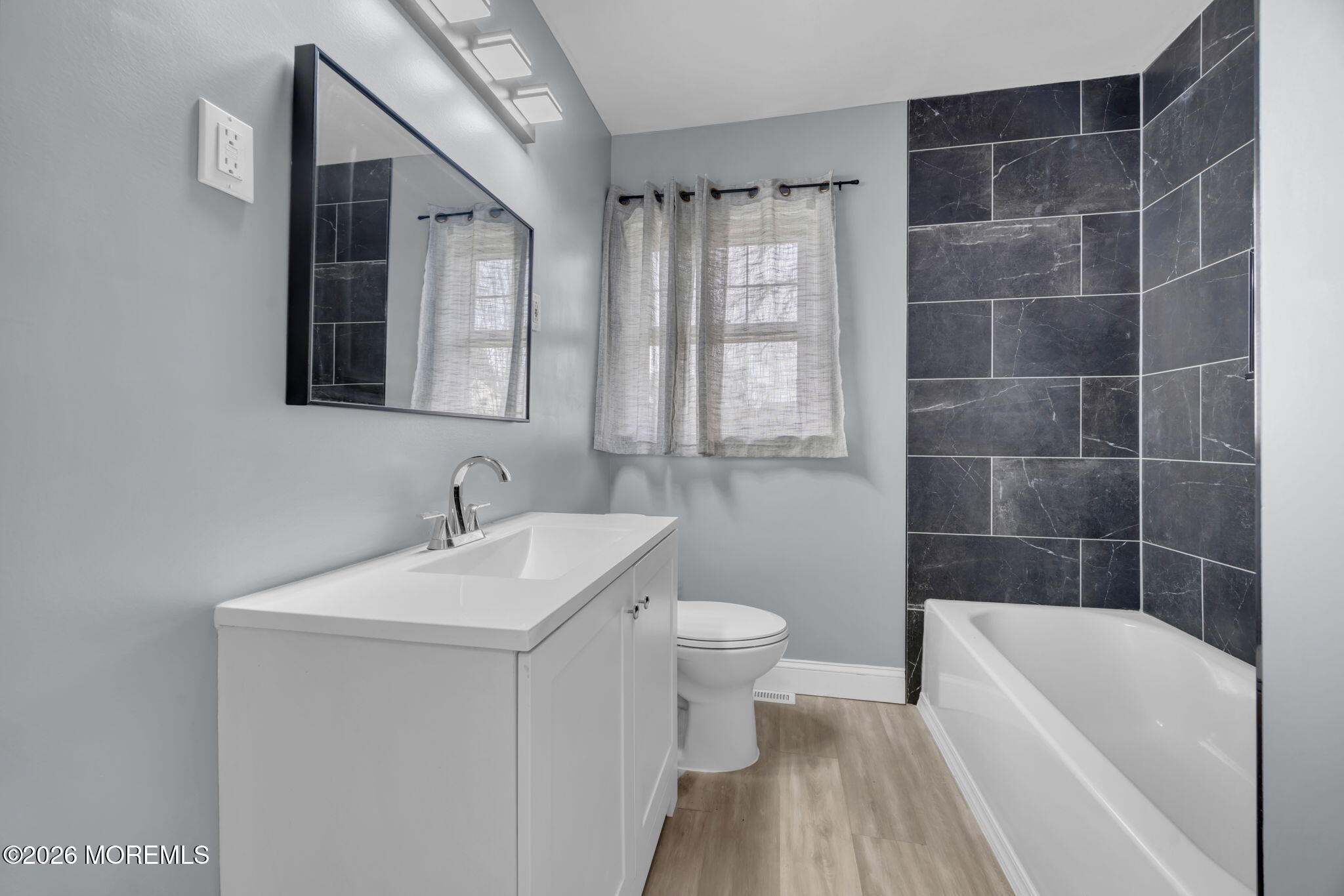 108 Susan Drive Ewing, NJ 08638 - Photo 33 of 40 a bathroom with a sink toilet vanity and bathtub