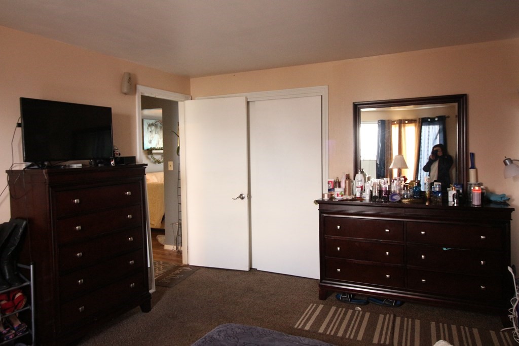 448 Buffinton Street Fall River, MA 02721 - Photo 34 of 40