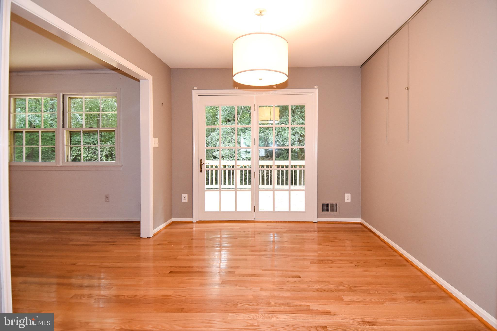 5017 Powell Road Fairfax, VA 22032 - Photo 17 of 53 Dining Room