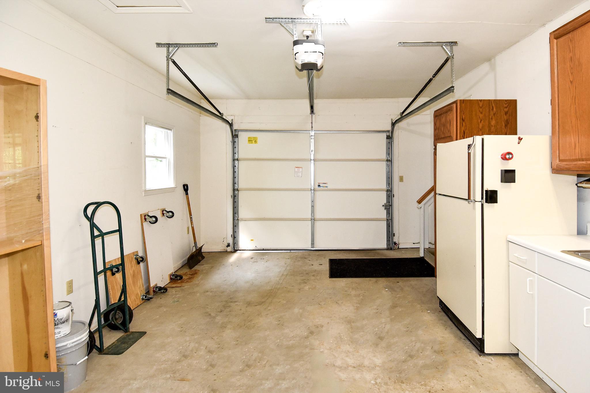 5017 Powell Road Fairfax, VA 22032 - Photo 48 of 53 Garage