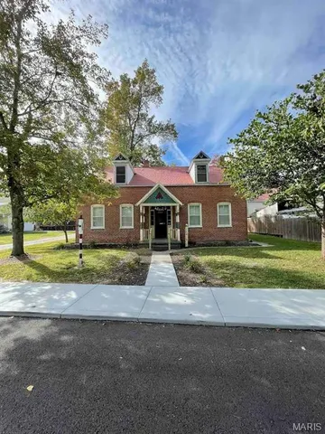 $375,000 | 606 Washington Street, Hermann, MO 65041