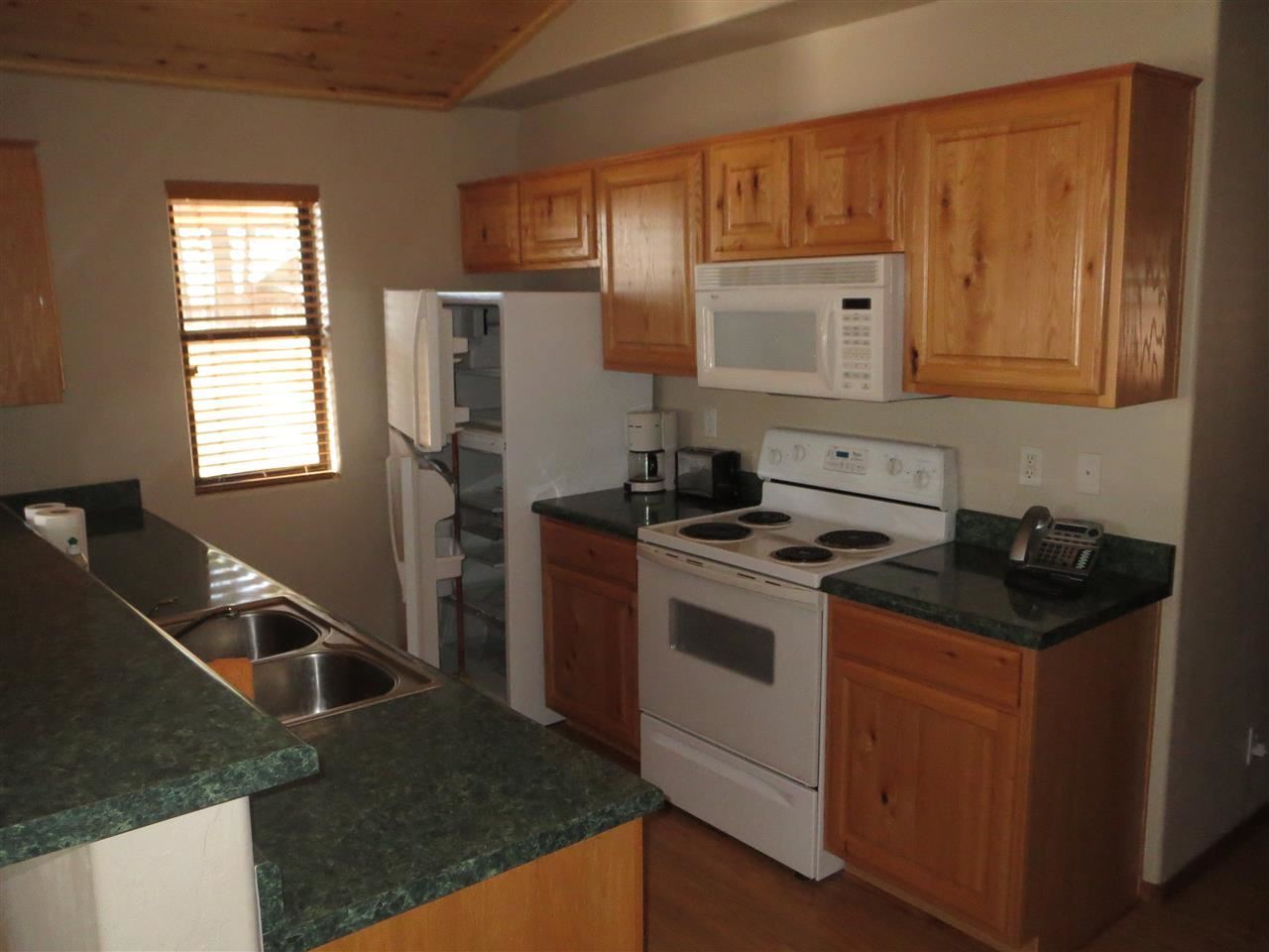 Cabin Q Cabin Q High Pines Loop Overgaard, AZ 85933 - Photo 6 of 10