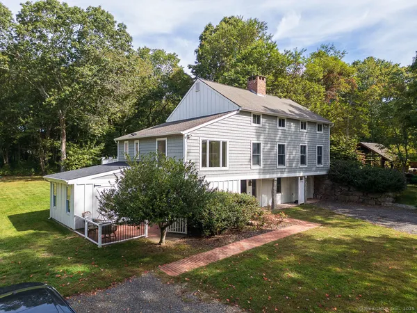 $1,077,000 | 147 Pequot Avenue, Groton, CT 06355
