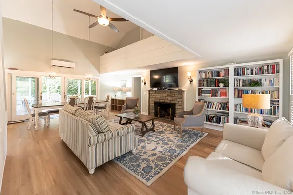 $1,077,000 | 147 Pequot Avenue, Groton, CT 06355