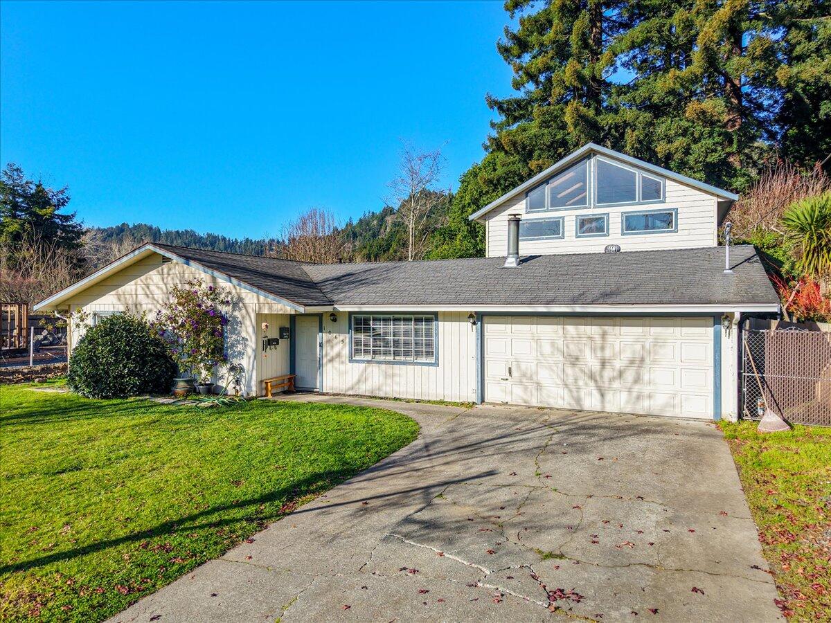 1065 Riverside Drive Rio Dell, CA 95562 - Photo 1 of 32