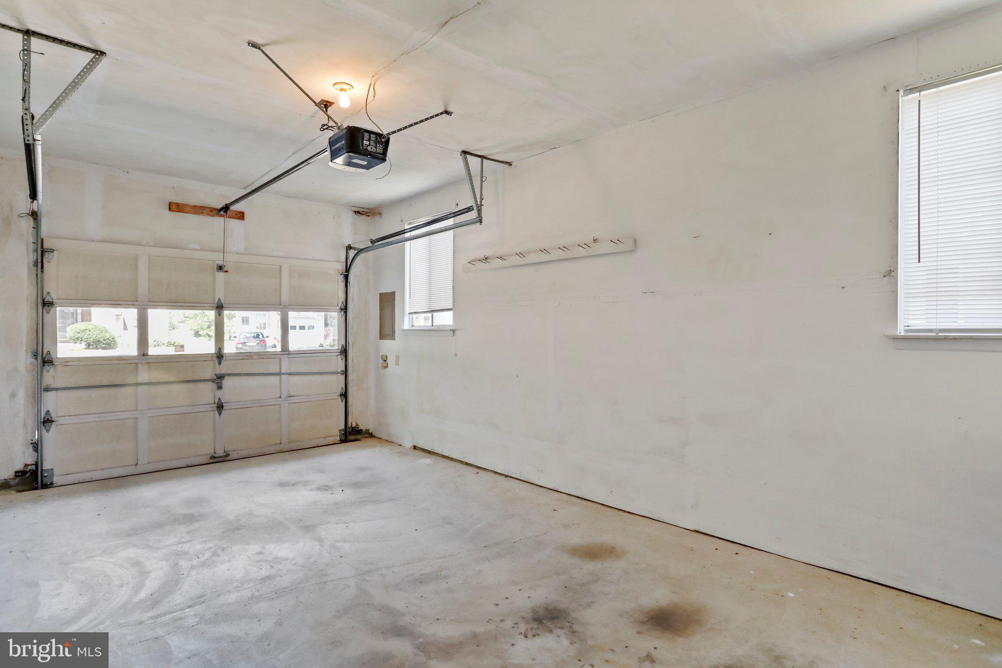 7052 Catalpa Road Frederick, MD 21703 - Photo 10 of 34