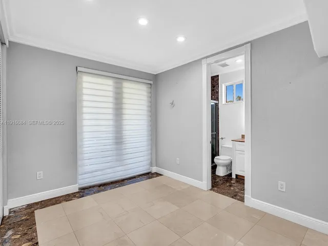 $3,795,000 | 922 Washington Street, Hollywood, FL 33019