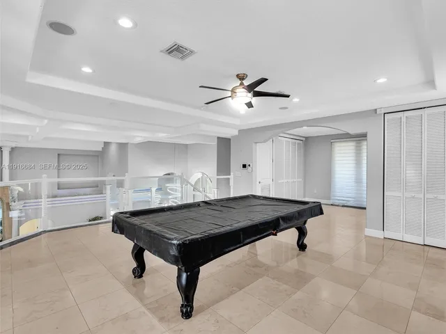 $3,795,000 | 922 Washington Street, Hollywood, FL 33019