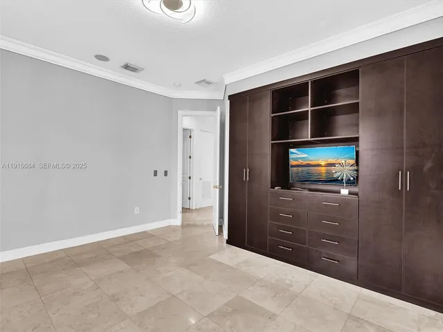 $3,795,000 | 922 Washington Street, Hollywood, FL 33019