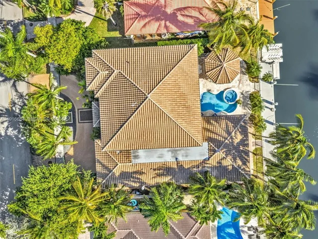 $3,795,000 | 922 Washington Street, Hollywood, FL 33019