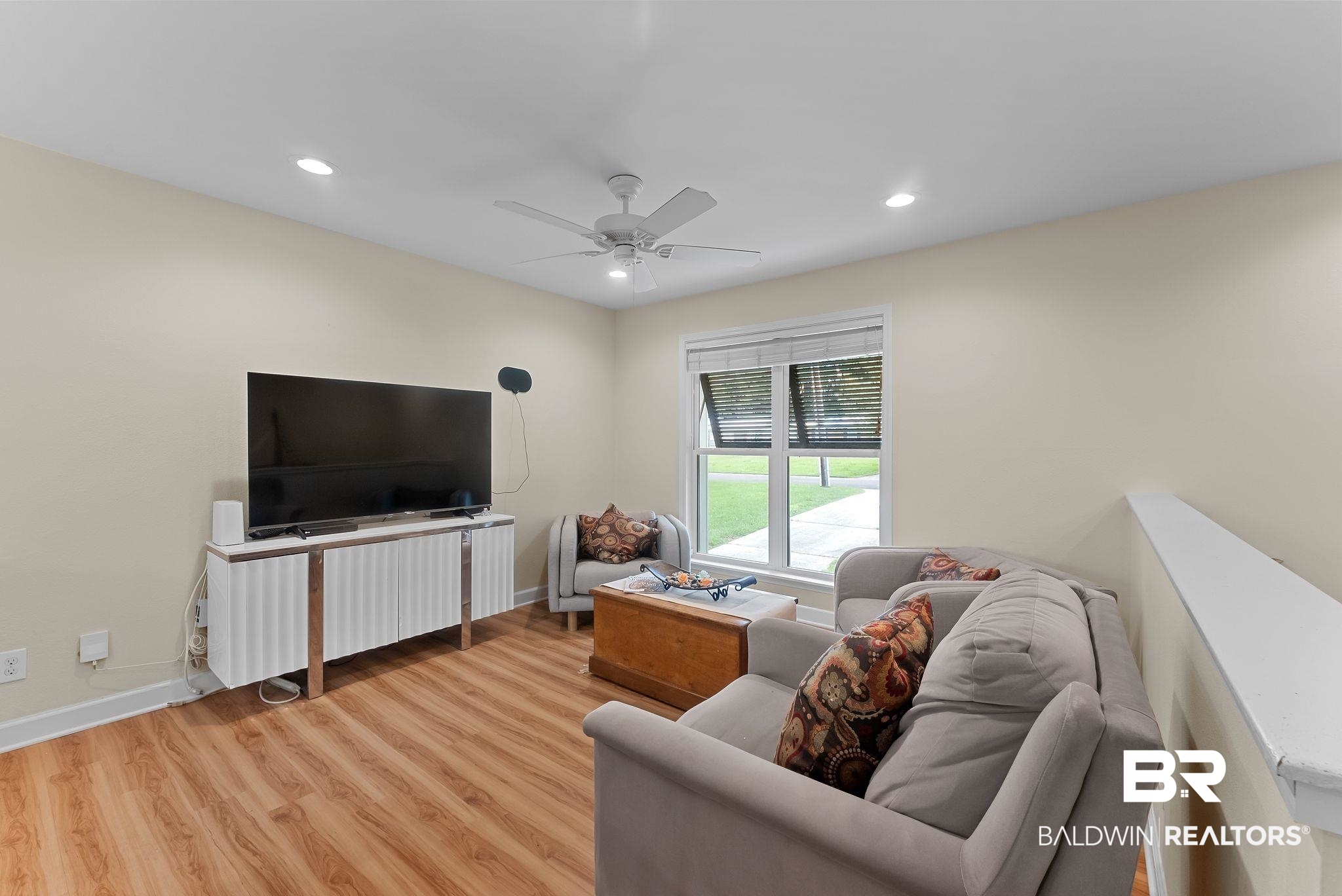 357 South School Street Fairhope, AL 36532 - Photo 11 of 44