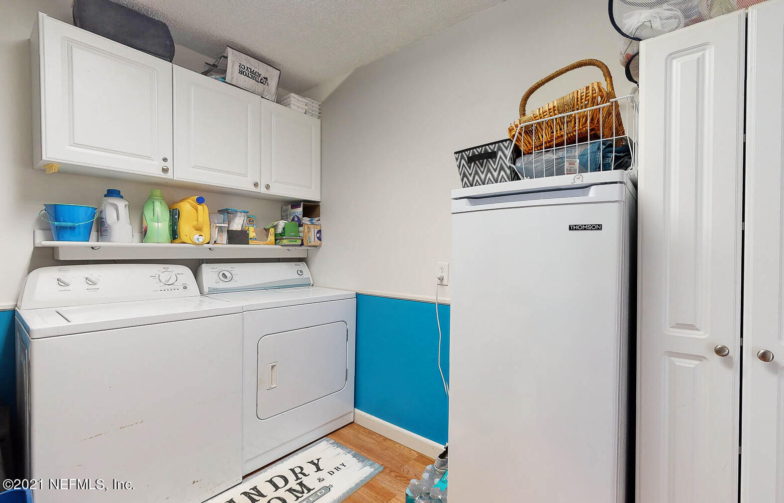 2053 Cornell Road Middleburg, FL 32068 - Photo 24 of 38 a utility room with dryer and washer