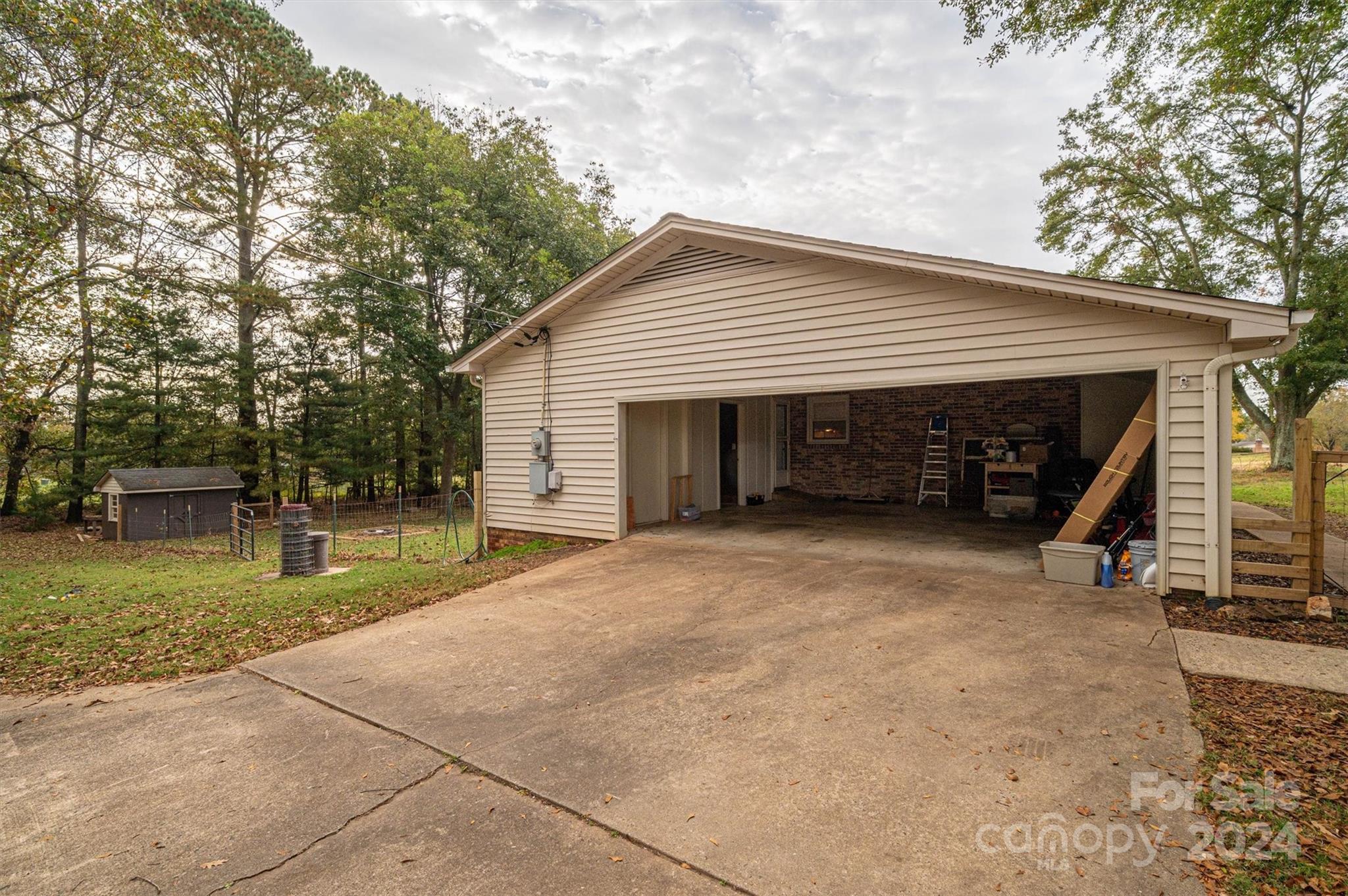 1209 Burke Road Shelby, NC 28152 - Photo 32 of 37 Gallery Image 32