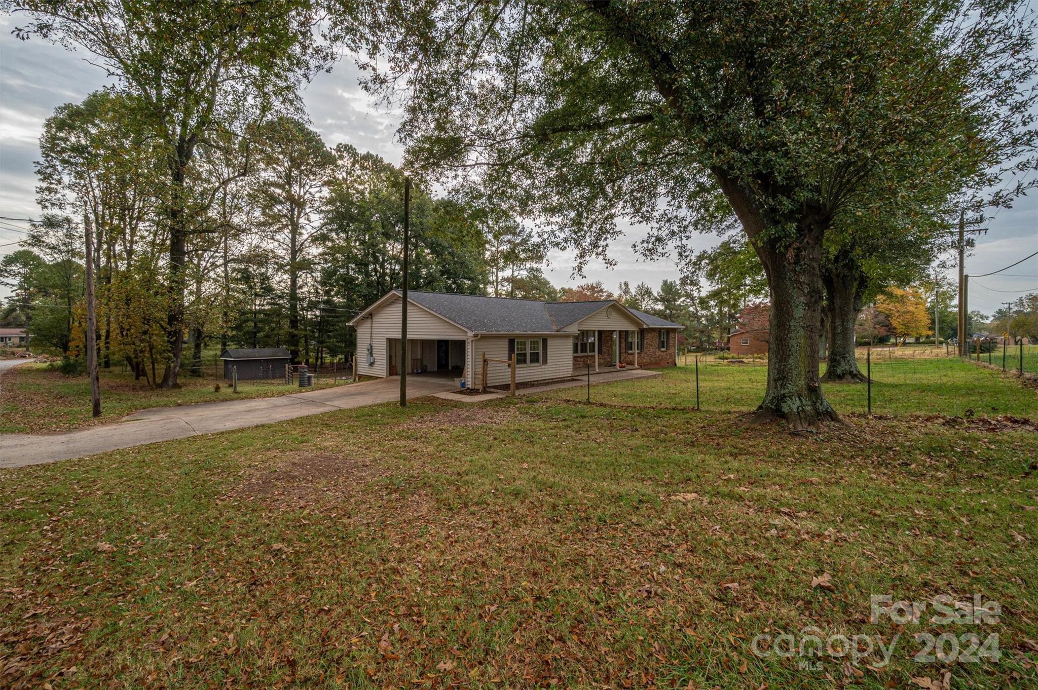 1209 Burke Road Shelby, NC 28152 - Photo 5 of 37 Gallery Image 5