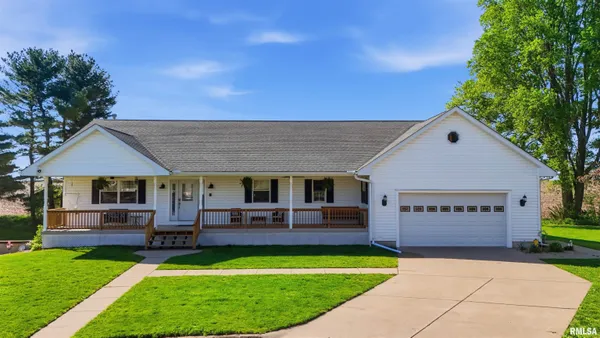 $289,000 | 510 Highview Ridge, Washburn, IL 61570