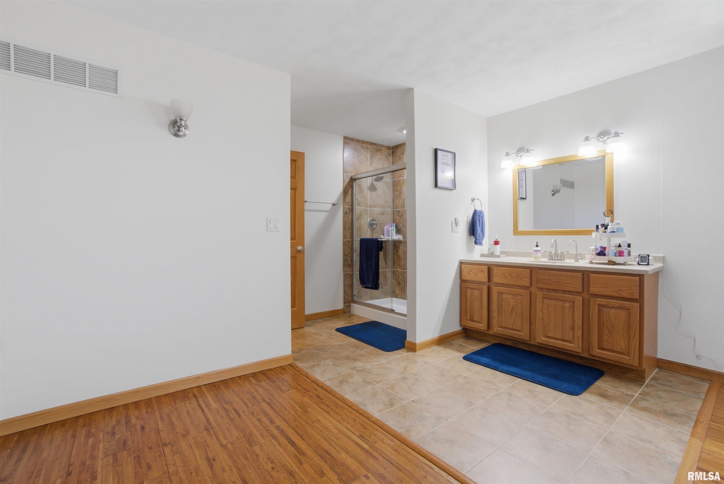 510 Highview Ridge Washburn, IL 61570 - Photo 15 of 46