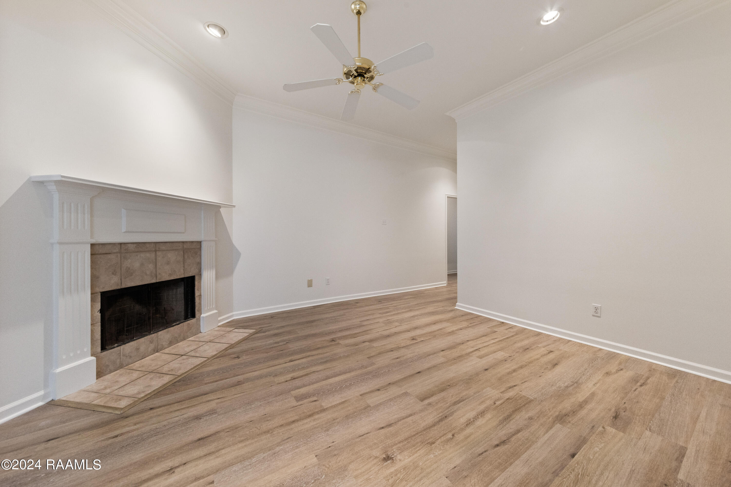 110 Cane Ridge Circle Lafayette, LA 70508 - Photo 5 of 18 110CaneRidge-2-12