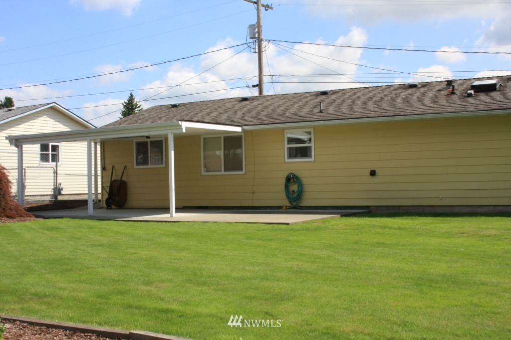 12656 Southeast 169th Place Renton, WA 98058 - Photo 11 of 13 Gallery Image 11