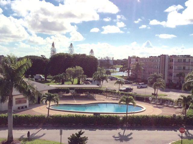 1005 Rexford Drive Boca Raton, FL 33434 - Photo 14 of 35 Rexford Pool