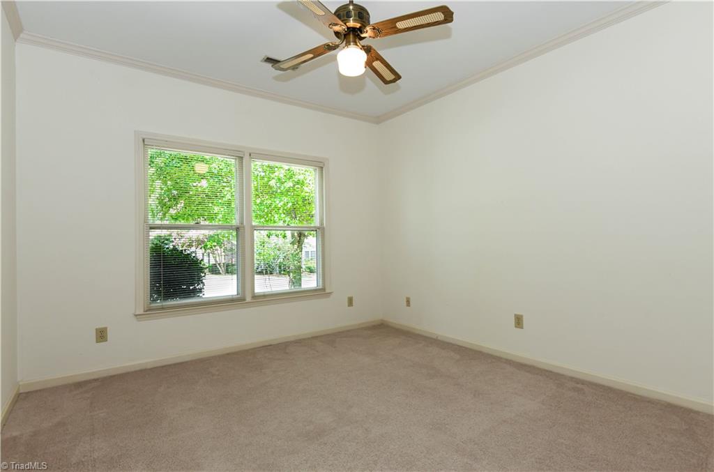 3718 Sawgrass Road Greensboro, NC 27410 - Photo 12 of 33