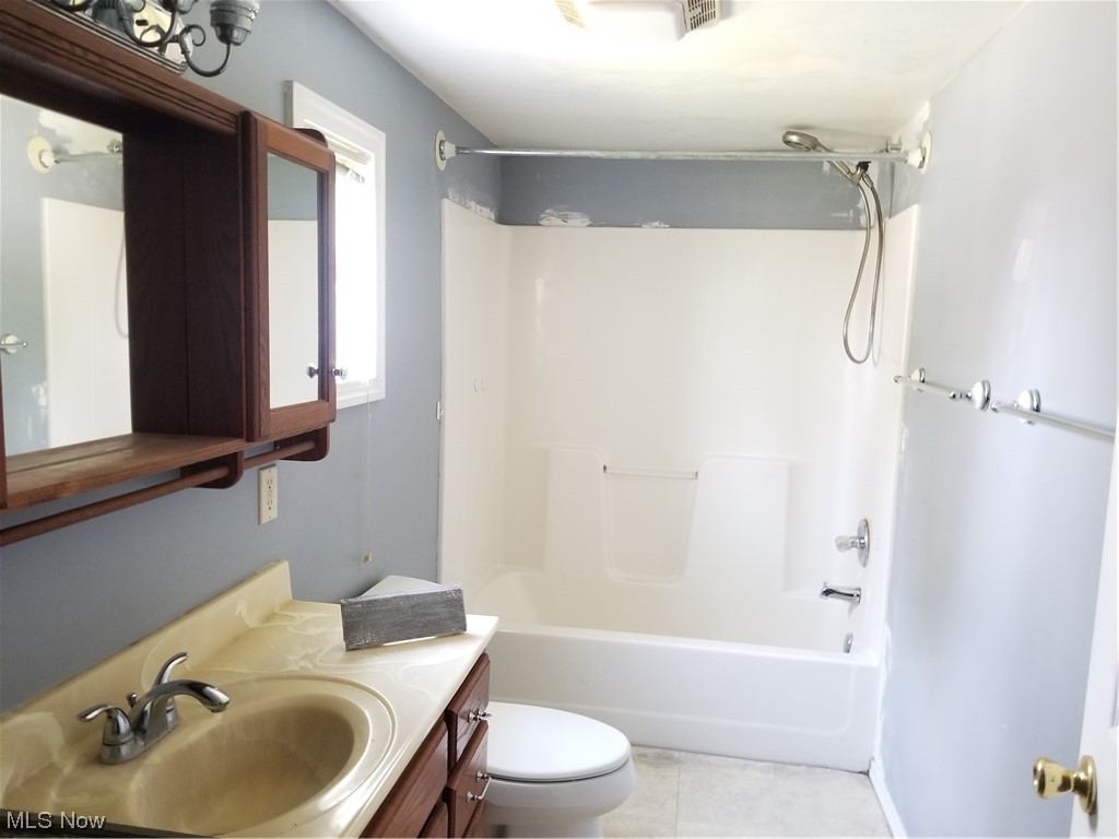 32221 Hoopes Road Salem, OH 44460 - Photo 17 of 35 Gallery Image 17