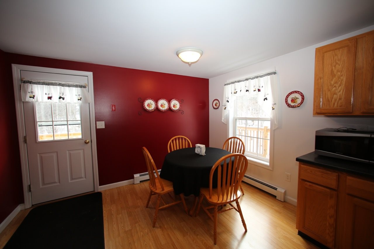 1450 Cambridge Road Fletcher, VT 05444 - Photo 9 of 40