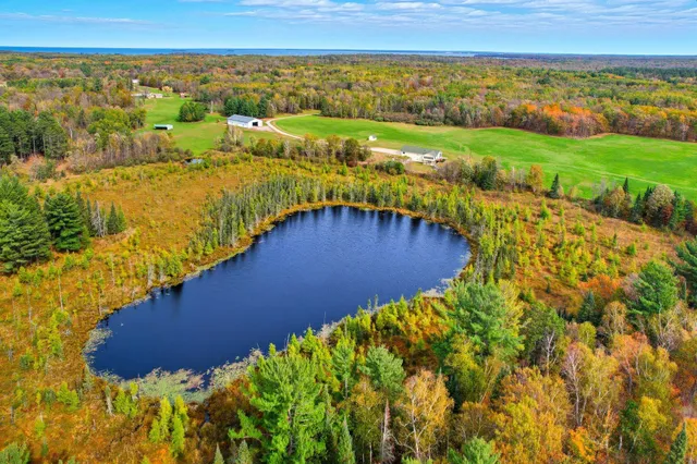 $889,777 | 6281 24th Avenue Northwest, Walker, MN 56484